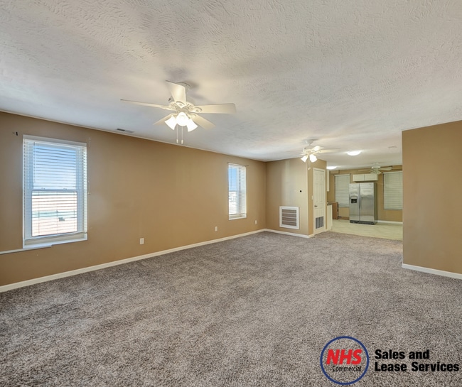 1324 Main Ave, Unit 1322 Main Ave in Crete, NE - Building Photo - Building Photo