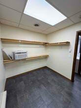 1014 Superior Ave-Unit -Unit 1 in Tomah, WI - Foto de edificio - Building Photo