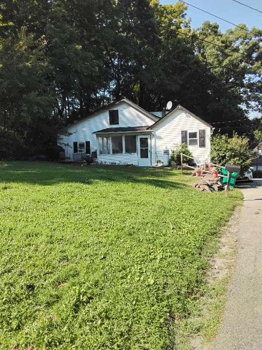 156 Reservoir Rd in Marlboro, NY - Building Photo