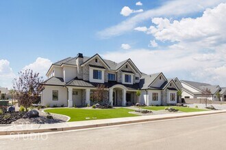 2752 S 240 W in Washington, UT - Building Photo - Building Photo