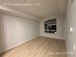 30530 Cardinal Ave in Abbotsford, BC - Building Photo - Building Photo