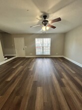 1100 Maple Tree Ln-Unit -1152 in Chattanooga, TN - Foto de edificio - Building Photo