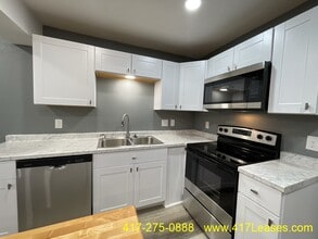 2126 N Park Ave in Springfield, MO - Building Photo - Building Photo