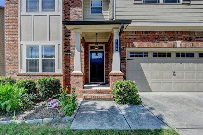 4180 Towncastle Ln in Buford, GA - Building Photo - Building Photo