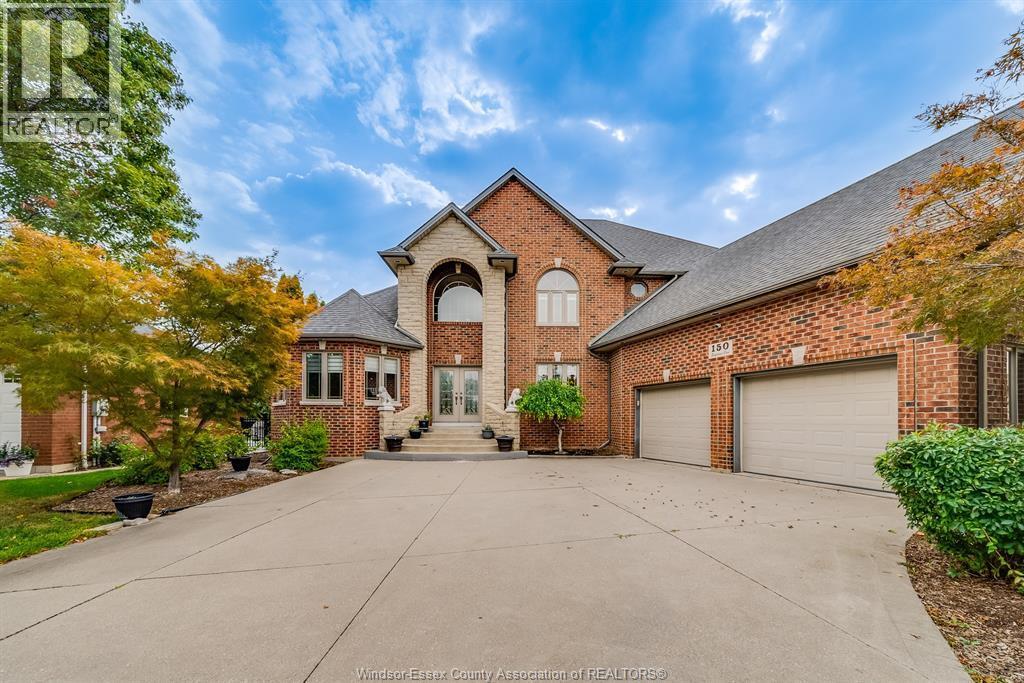 150 Seymour Cres in Windsor, ON - Building Photo