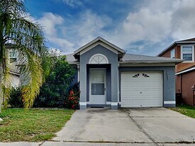 12725 Adventure Dr in Riverview, FL - Building Photo