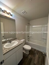 794 Silvercreek Ln photo'