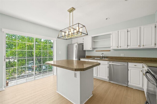 609 S Glen Ave in Tampa, FL - Building Photo - Building Photo