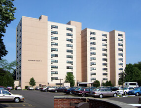 Woodburn Court in Binghamton, NY - Building Photo - Building Photo