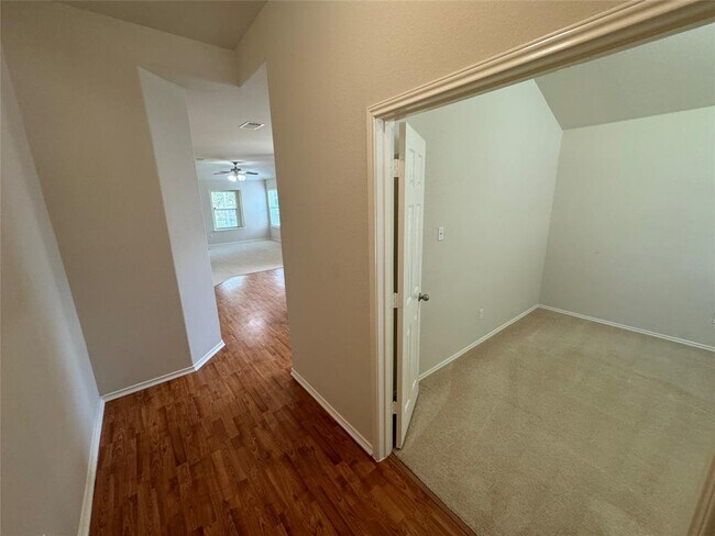 2209 Christoff Loop in Austin, TX - Building Photo - Building Photo