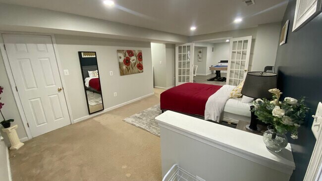 12985 Kyle Moor Pl, Unit Basement in Bristow, VA - Building Photo - Building Photo