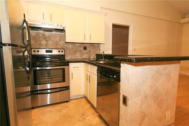 621 Lyons Rd-Unit -#9203 in Coconut Creek, FL - Building Photo - Building Photo