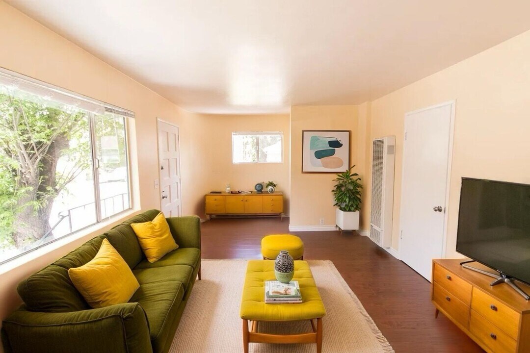 3145-3149 Boundary St in San Diego, CA - Building Photo