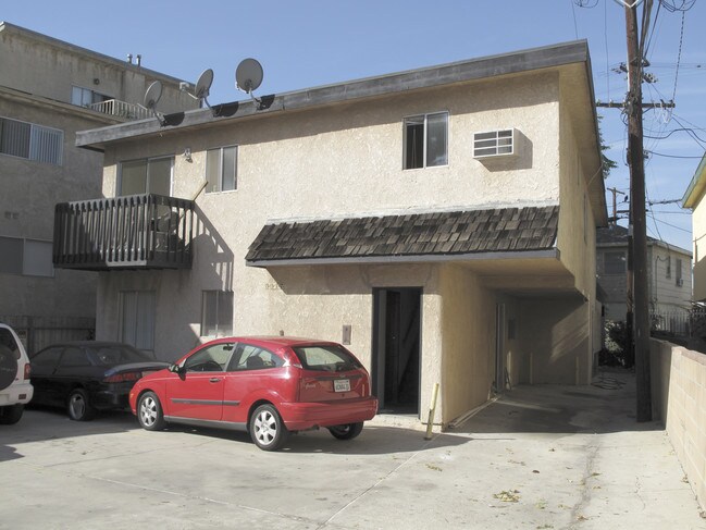 3317-3319 Bagley Ave in Los Angeles, CA - Building Photo - Building Photo