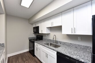 Harpeth Trace in Dickson, TN - Building Photo - Building Photo