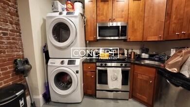 38 High St in Brookline, MA - Building Photo - Building Photo