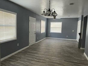 2524 hiland st in Jacksonville, FL - Building Photo - Building Photo