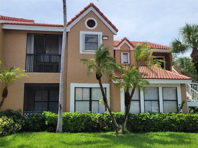 10440 SW 156th Ct in Miami, FL - Building Photo - Building Photo