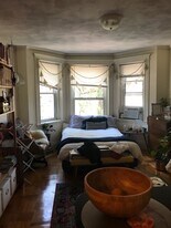 50 Queensberry St in Boston, MA - Building Photo