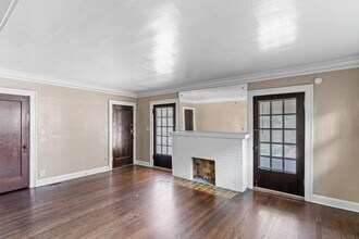 5303 Charlotte St in Kansas City, MO - Building Photo - Building Photo