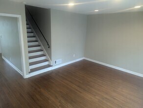 821 E 54th St in Indianapolis, IN - Building Photo - Building Photo