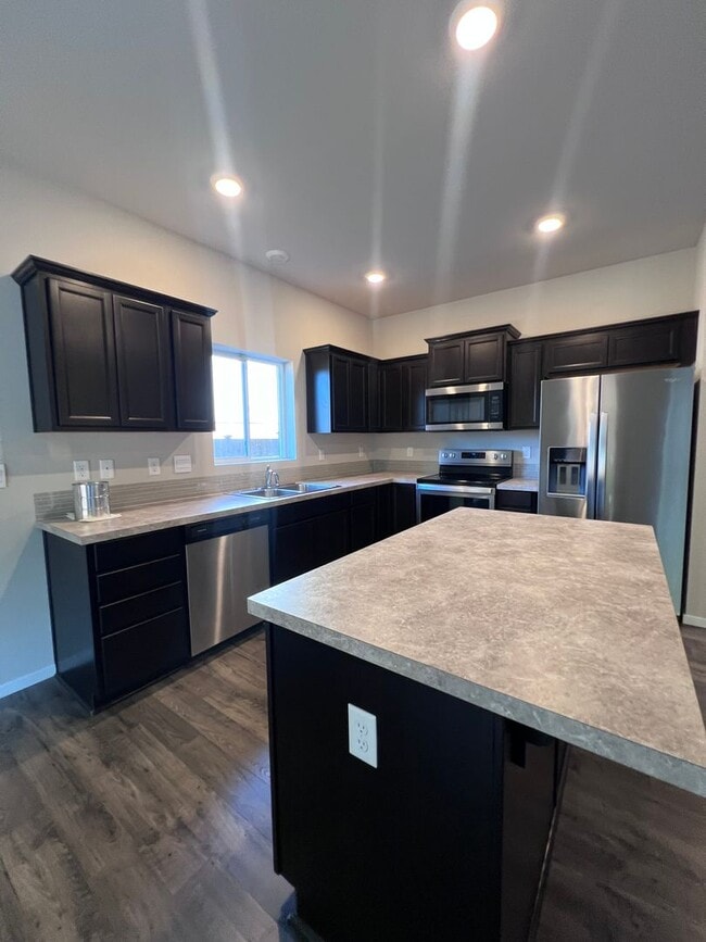 property at 6493 Hornet Cir NE