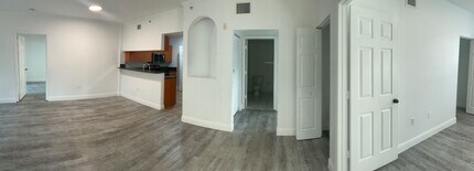 10132 NW 33rd St in Coral Springs, FL - Building Photo - Building Photo