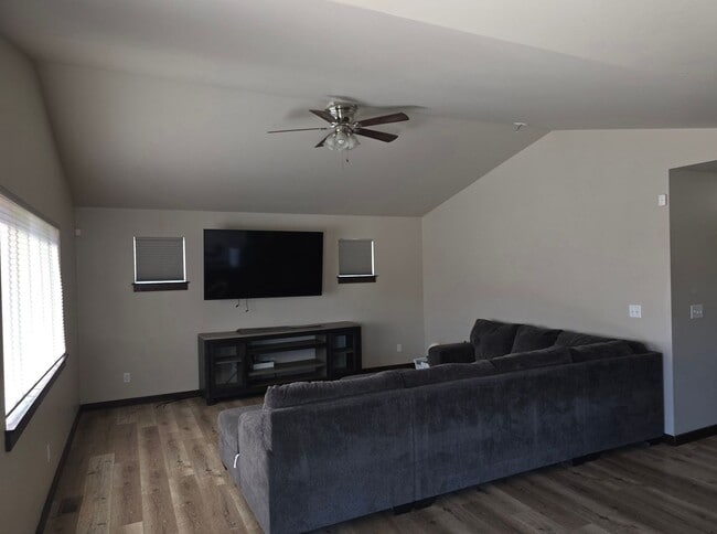 1508 Golden W Dr in Belgrade, MT - Building Photo - Building Photo