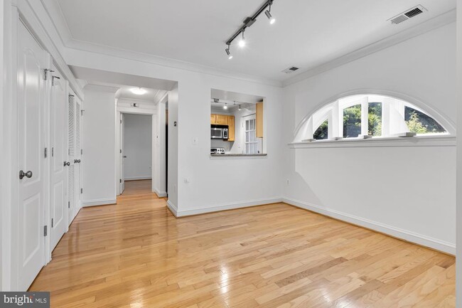 property at 226 5th St SE