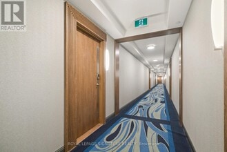 301 Sea Ray Ave in Innisfil, ON - Building Photo - Building Photo