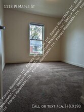 1118 W Maple St in Milwaukee, WI - Building Photo - Building Photo