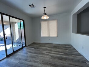 417 S 125th Ave in Avondale, AZ - Building Photo - Building Photo