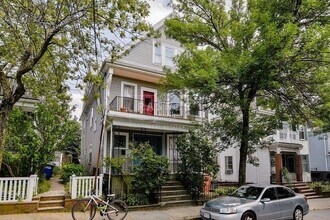 123 Walnut St in Somerville, MA - Building Photo - Building Photo