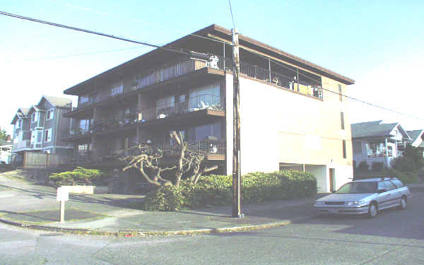 Green Lake Townhouses in Seattle, WA - Building Photo - Building Photo