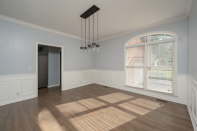 6844 Collinswood Dr in Nashville, TN - Building Photo - Building Photo