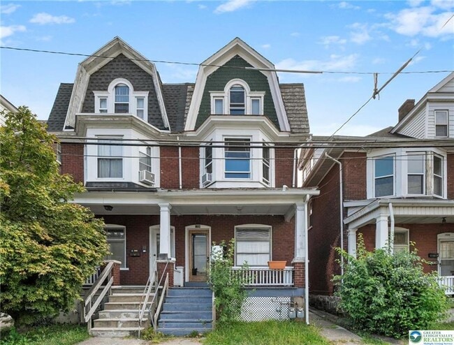 property at 1206 Linden St