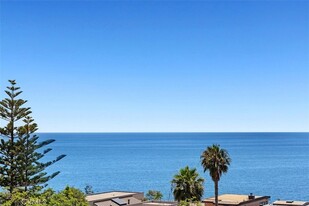 2670 Solana Way, Unit 17 in Laguna Beach, CA - Building Photo - Building Photo