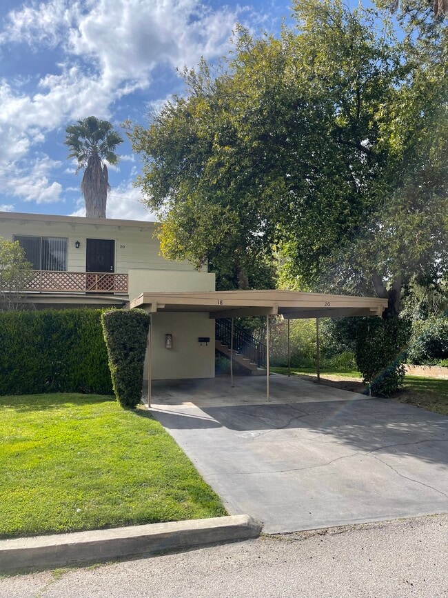 1316 Sylvan Blvd, Unit #18 in Redlands, CA - Building Photo - Building Photo