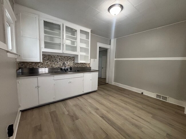 3543 W 50th St in Cleveland, OH - Building Photo - Building Photo