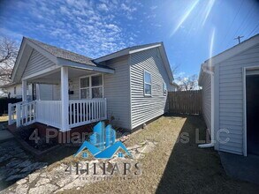 2612 Vine Ct in Hammond, IN - Building Photo - Building Photo