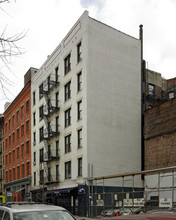 90  Thompson in New York, NY - Building Photo - Building Photo