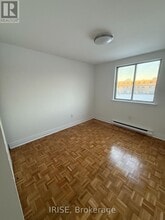 7555 Goreway Dr in Mississauga, ON - Building Photo - Building Photo