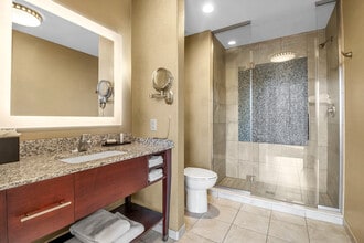 Vistas at Avant in Buffalo, NY - Building Photo - Building Photo