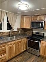 634 Pacific Ave, Unit 634 in Rio Dell, CA - Building Photo