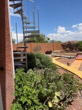 6916 Albany Hills Dr NE in Rio Rancho, NM - Building Photo - Building Photo