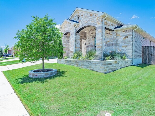 18212 Anicio Gallo Dr in Pflugerville, TX - Building Photo - Building Photo