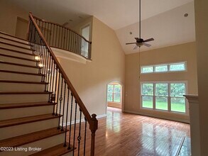 9510 Truscott Ct in Prospect, KY - Building Photo - Building Photo