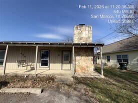 640 Mill St in San Marcos, TX - Building Photo