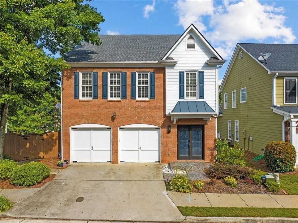 6065 Hunter Hall Ct-Unit -2b in Norcross, GA - Foto de edificio