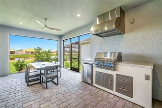 15653 Triesta Ln in Naples, FL - Building Photo - Building Photo